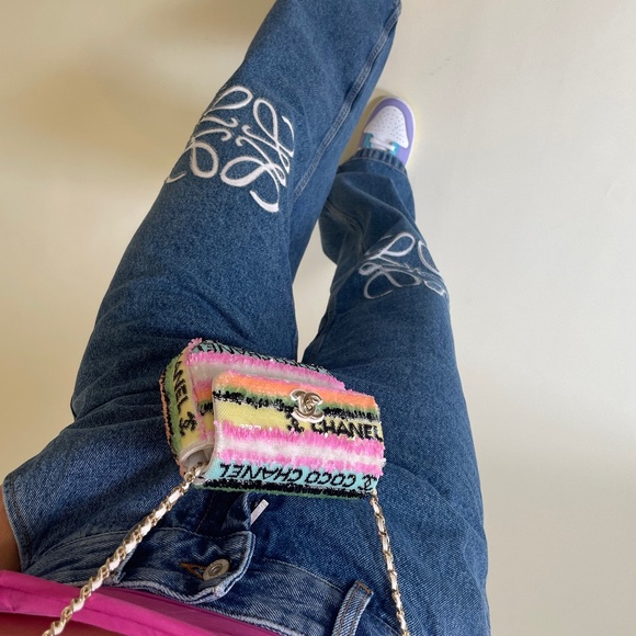 ❌SOLD❌Chanel Mini Multicolor Minaudiere Sequin Stripe Logo Summer Leather Bag - Picture 3 of 11